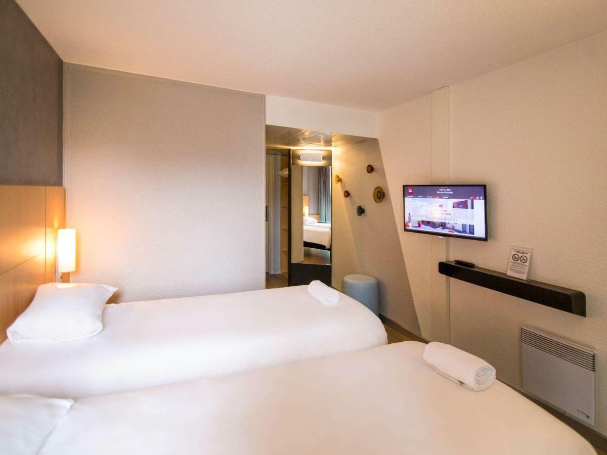 Hotel Ibis Rennes Beaulieu Cesson-Sévigné Exterior foto