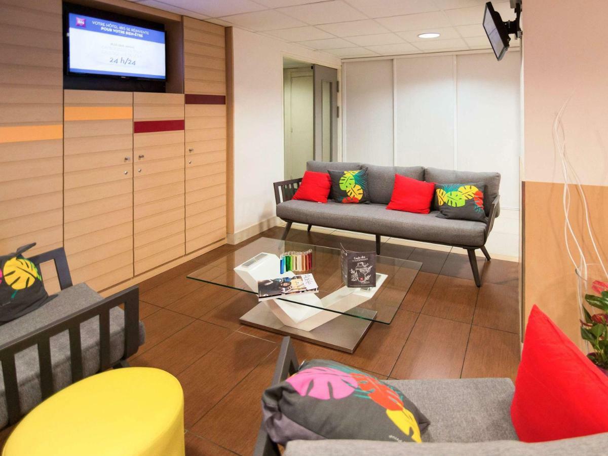 Hotel Ibis Rennes Beaulieu Cesson-Sévigné Exterior foto