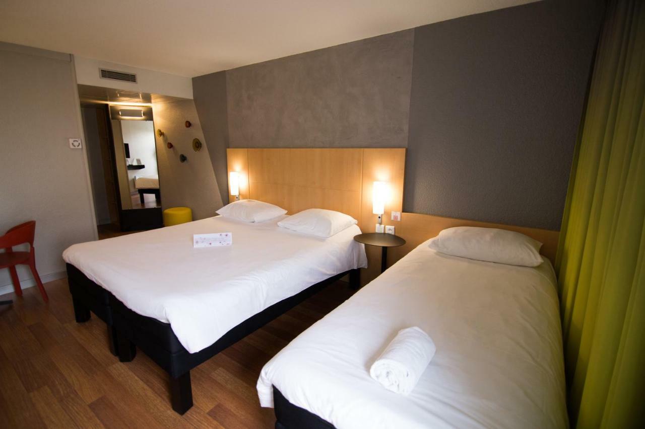 Hotel Ibis Rennes Beaulieu Cesson-Sévigné Habitación foto