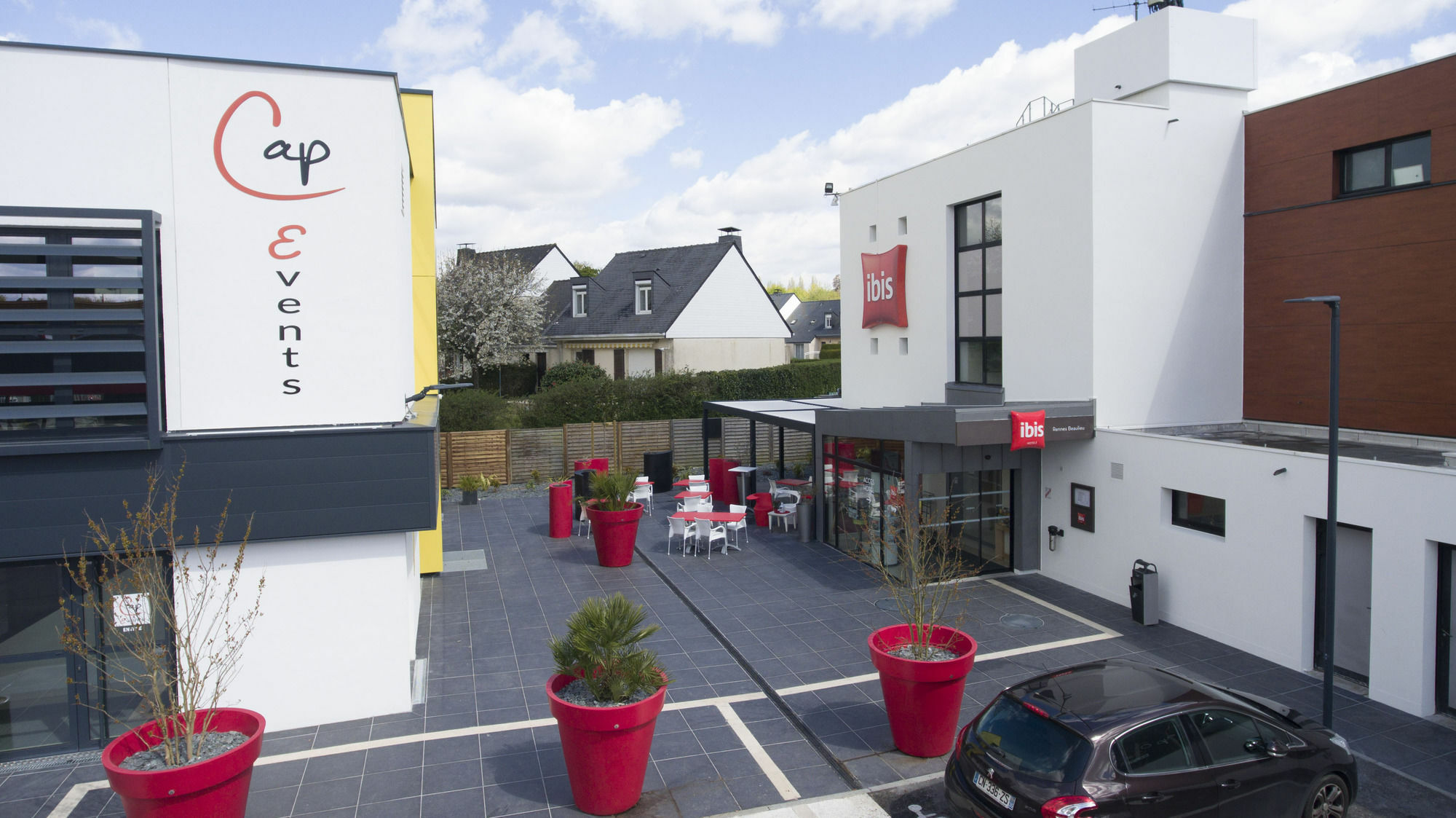 Hotel Ibis Rennes Beaulieu Cesson-Sévigné Exterior foto