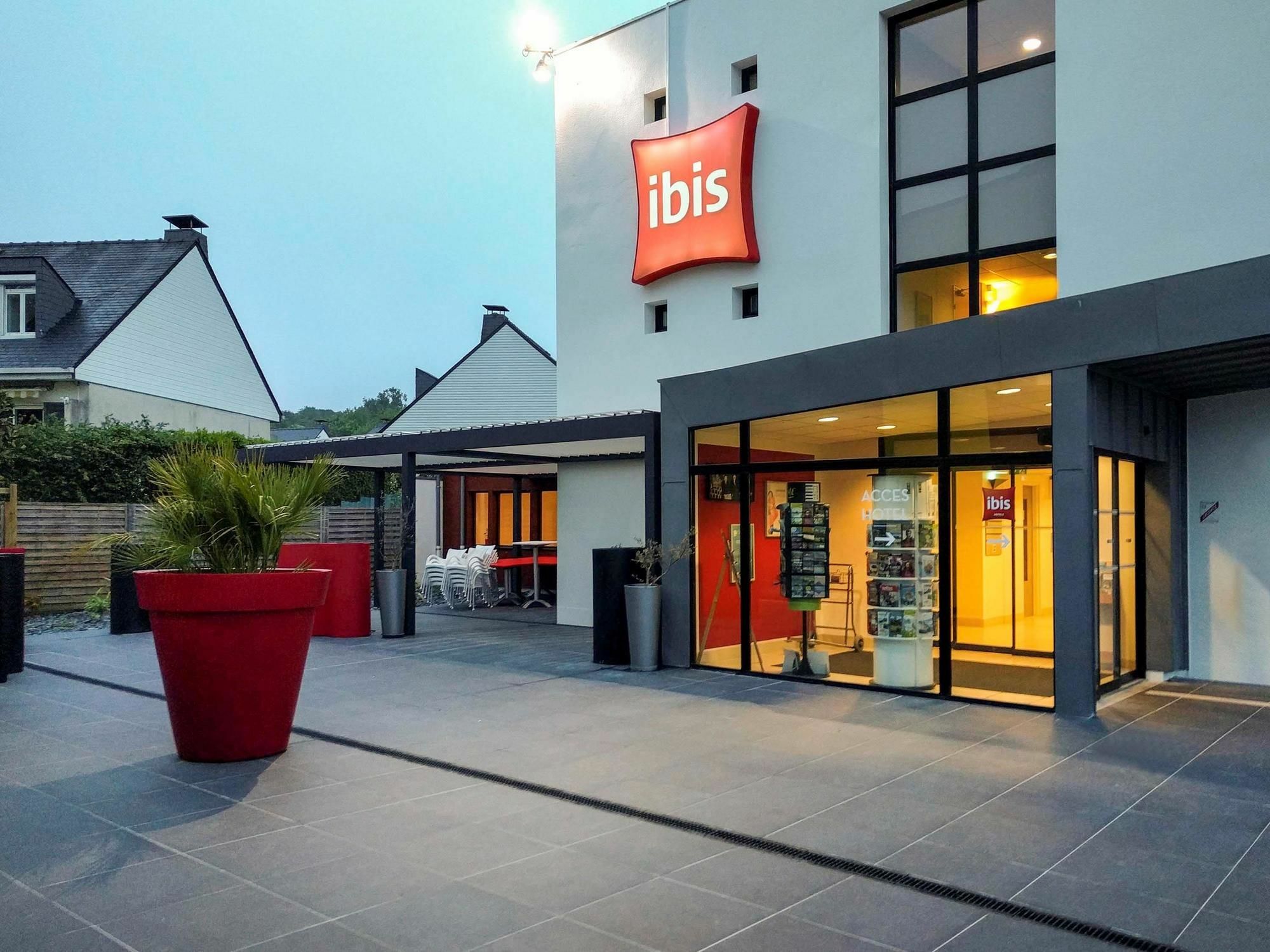 Hotel Ibis Rennes Beaulieu Cesson-Sévigné Exterior foto